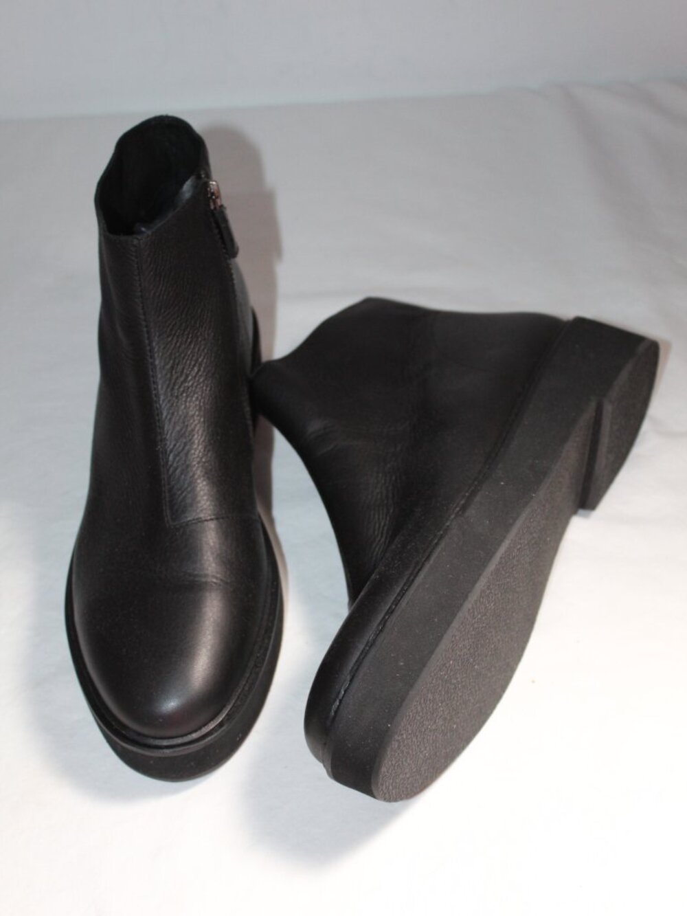 NEW Eileen Fisher Black Leather Booties Side Zip Chunk Heels Boots 10